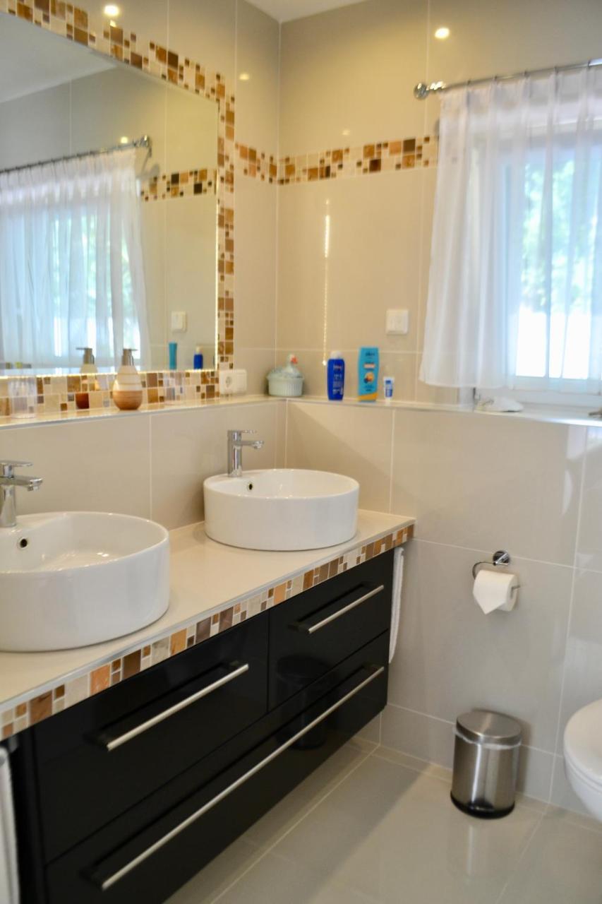 شقة Grenadilla (Adults Only) كونستانتيا المظهر الخارجي الصورة
