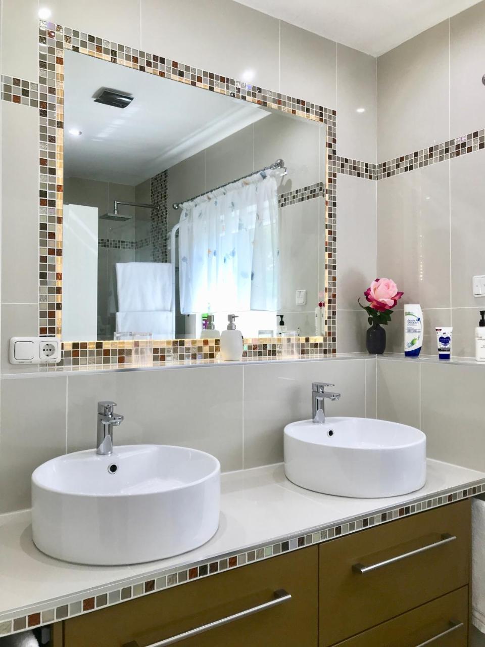 شقة Grenadilla (Adults Only) كونستانتيا المظهر الخارجي الصورة