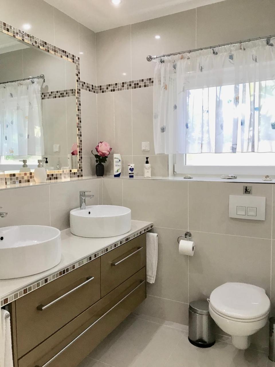 شقة Grenadilla (Adults Only) كونستانتيا المظهر الخارجي الصورة