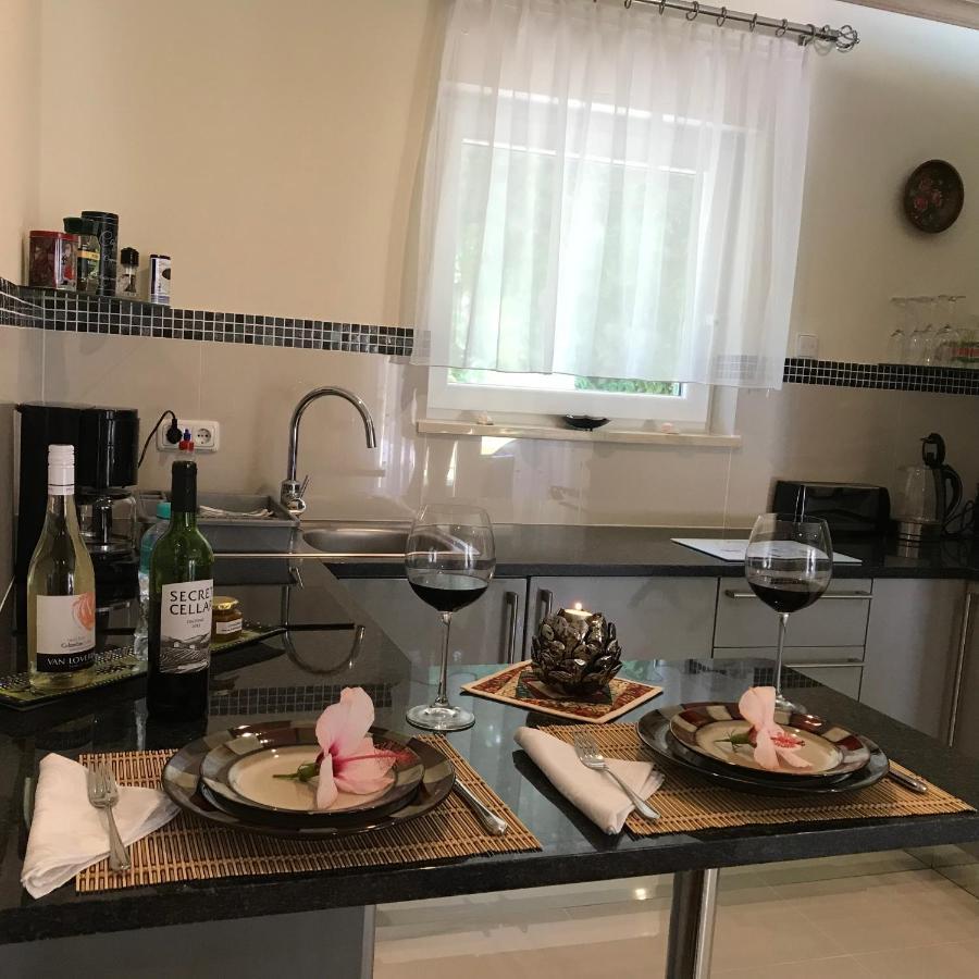 شقة Grenadilla (Adults Only) كونستانتيا المظهر الخارجي الصورة